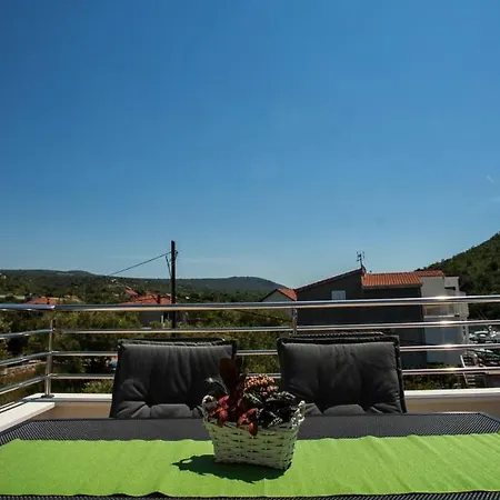 Bepo * Rogoznica (Sibenik-Knin)